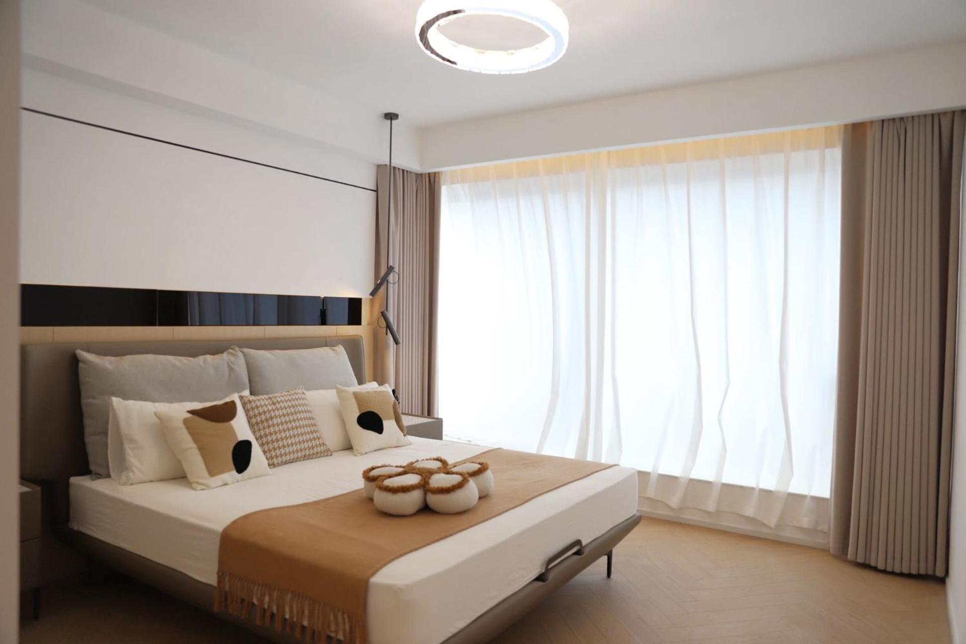 Eastern Hub - Xintiandi Branch Newly Upgraded Luxury Designer Decoration Intelligent Control System Shanghai